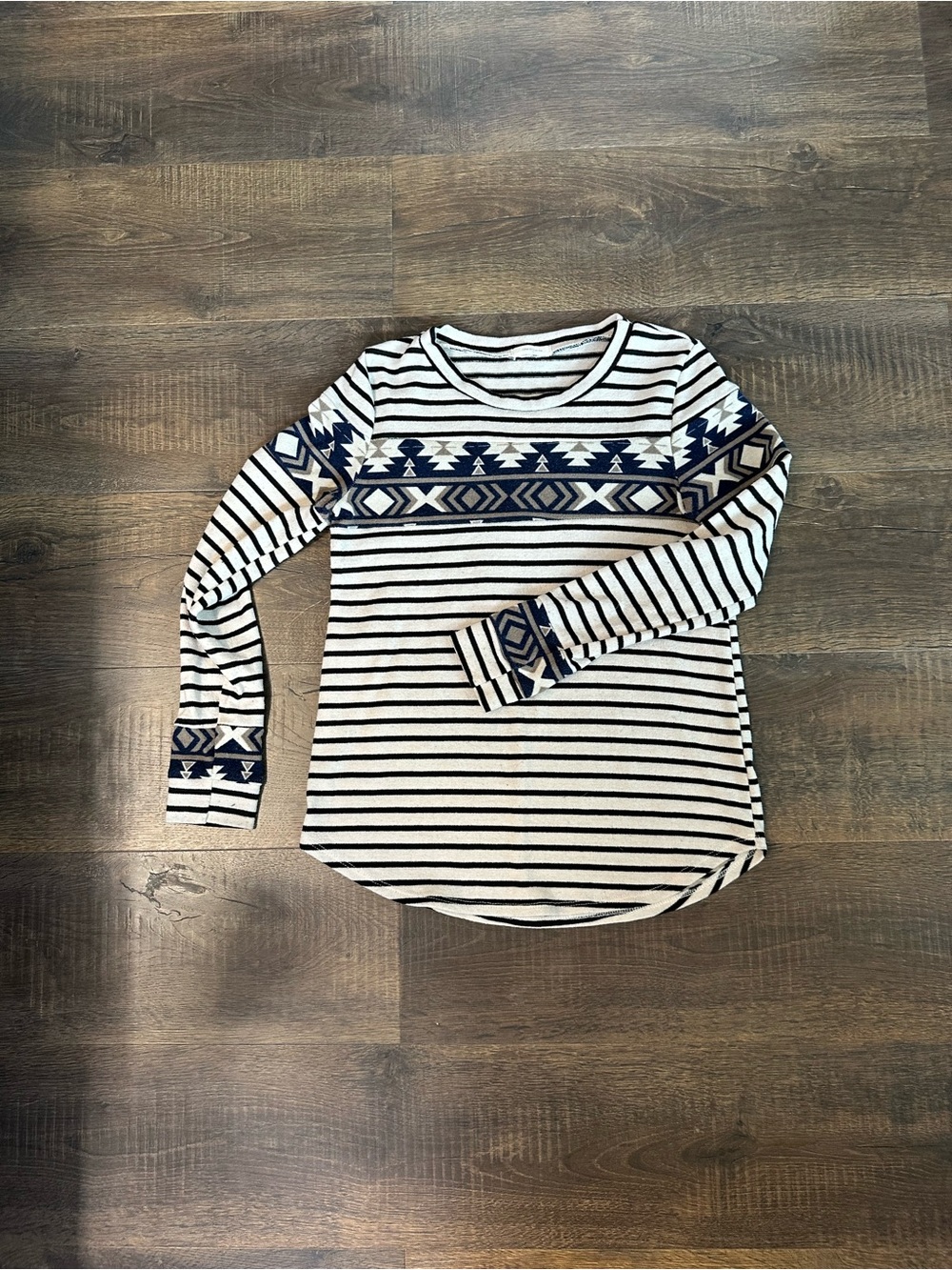 12PM by Mon Ami Aztec Striped Long Sleeve Top Black Cream Small